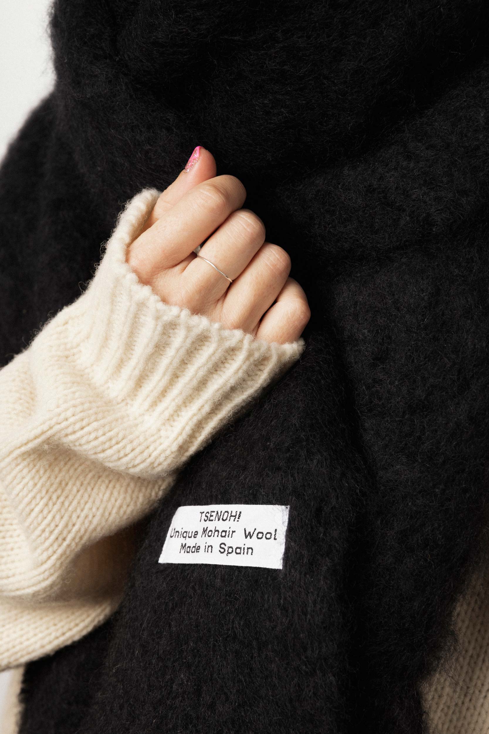 MINERVA SCARF - Tsenoh